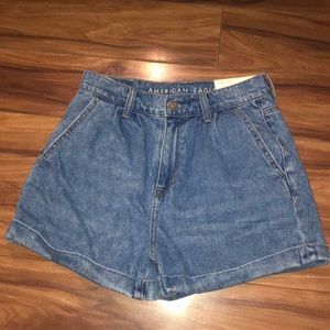 American Eagle Mom Shorts (size 0)